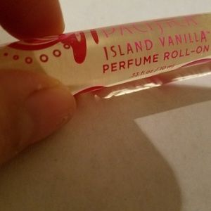 Pacifica Roll on perfume